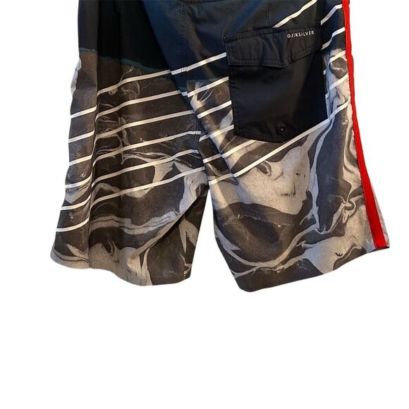 Quiksilver Men's Highline Lava Slash Boardshorts Blue Size 32 - Picture 12 of 16